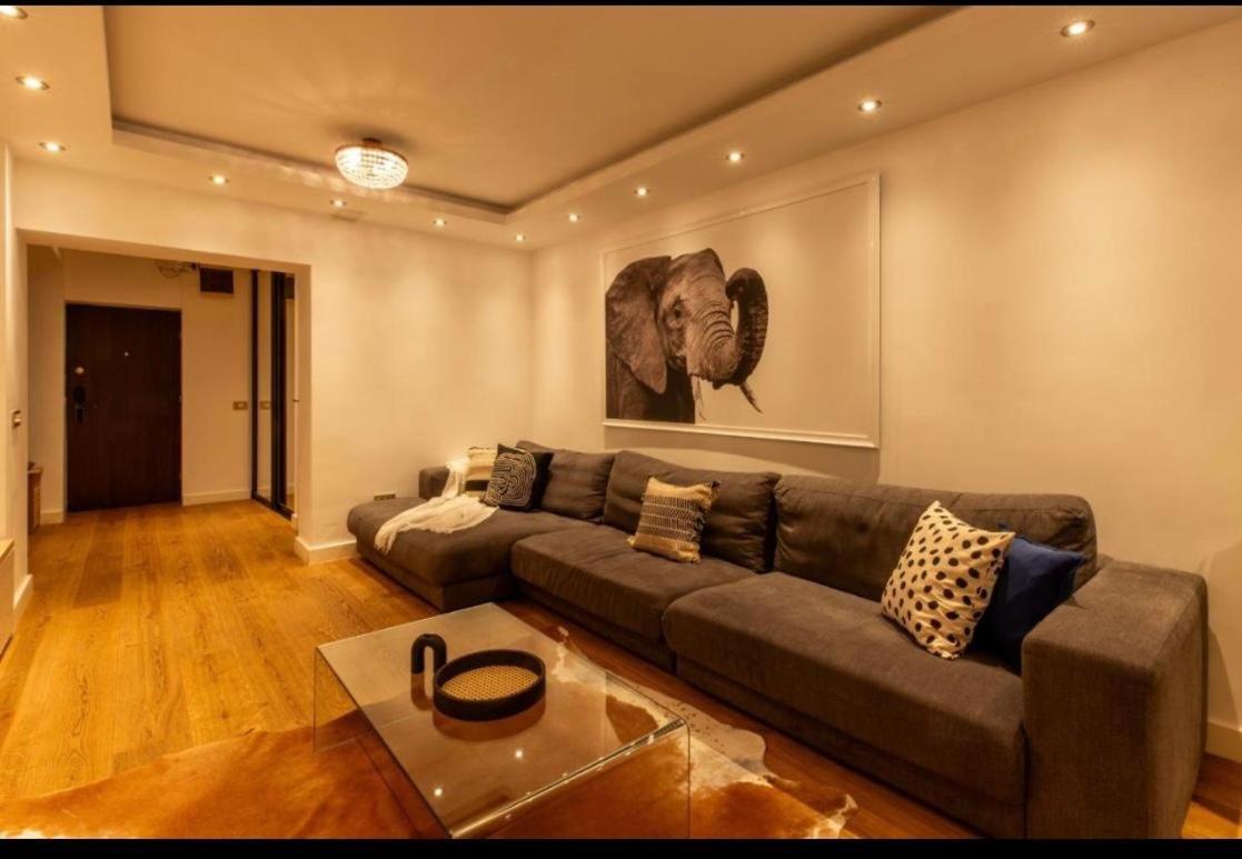 Downtown Oasis Unirii Apartment Bucharest Exterior photo